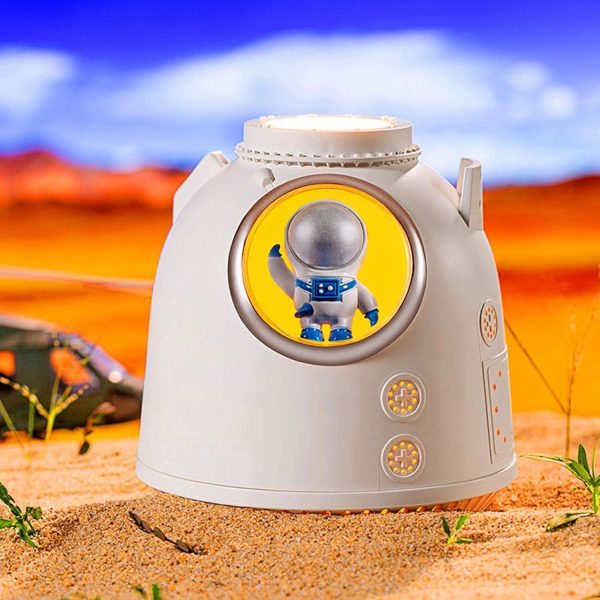 Astronaut Ultrasonic Air Humidifier – 260ml Mini Cool Mist, Night Light & Aroma Diffuser