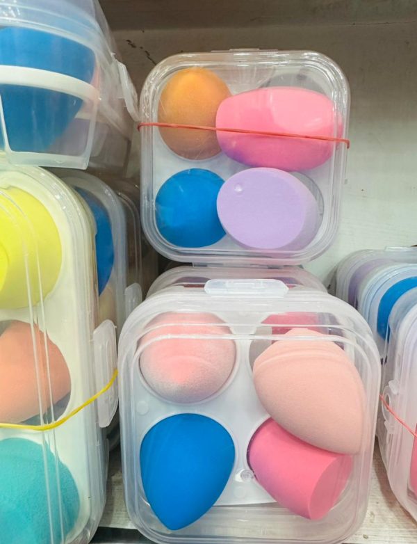 Beauty Blender 4 Pcs Set with Holder | Soft Makeup Sponge for Flawless Blendin